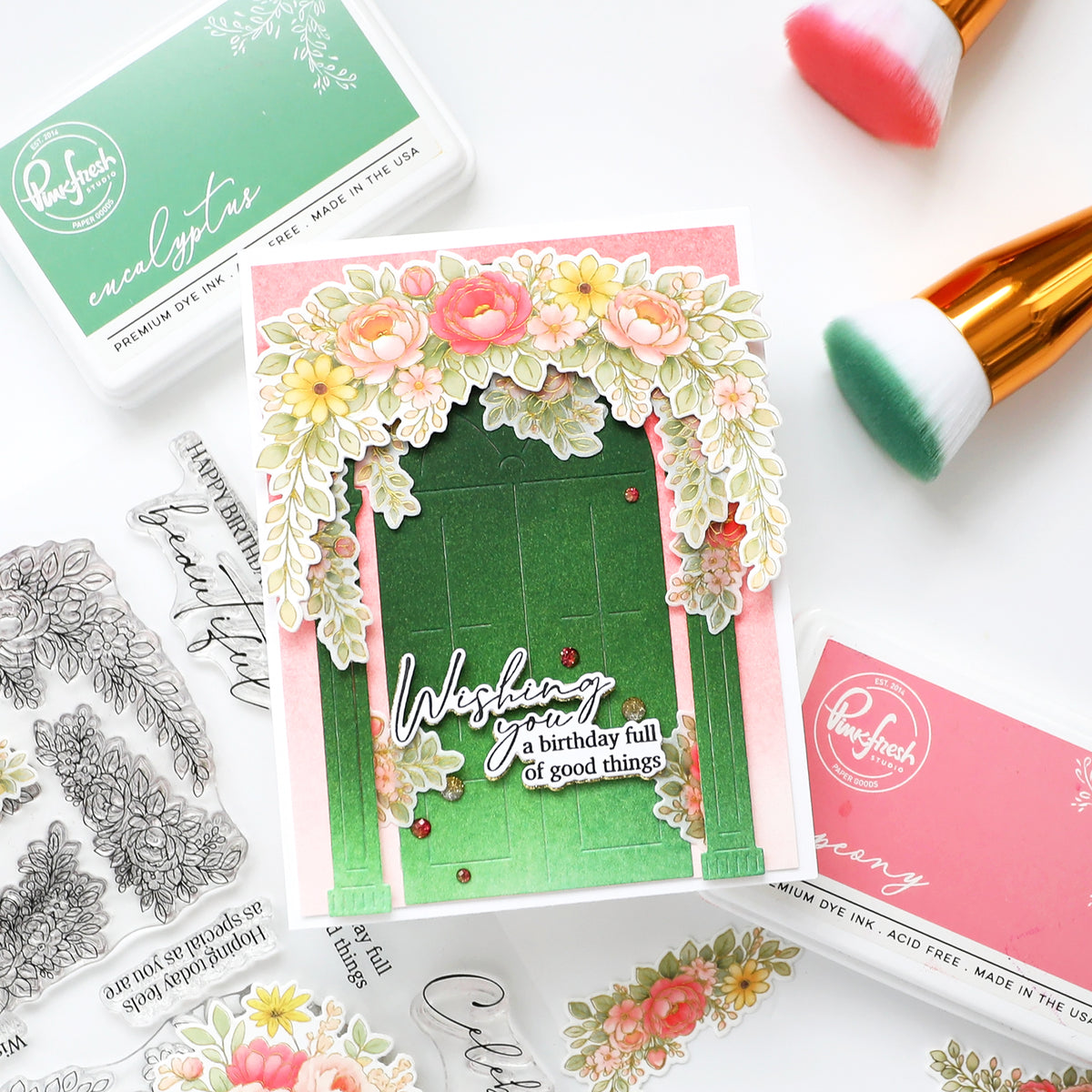 Celebrate in Blooms die