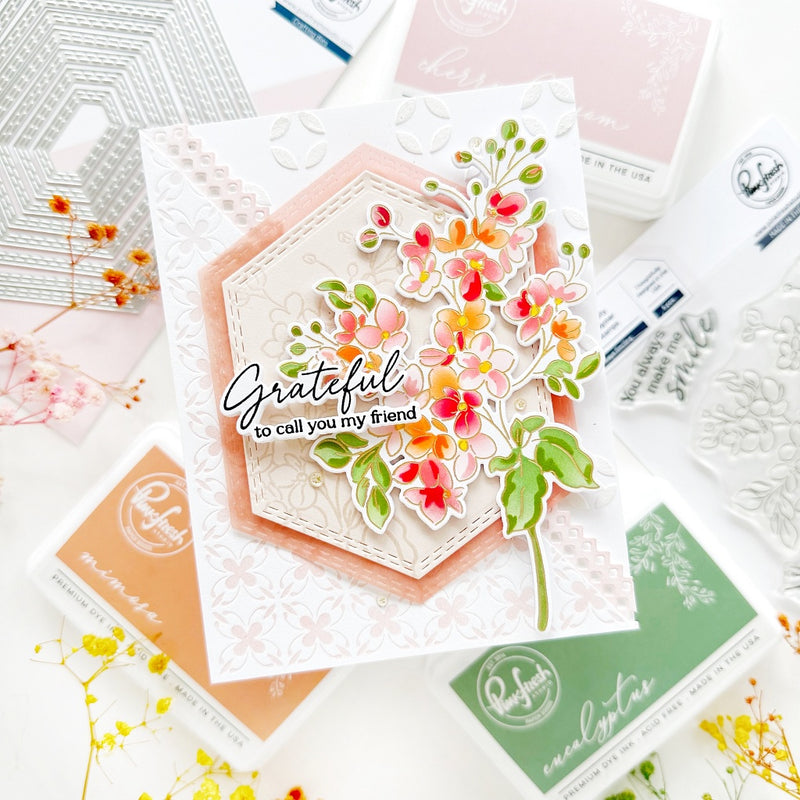 Essentials: Nested Hexagons Double Stitch die
